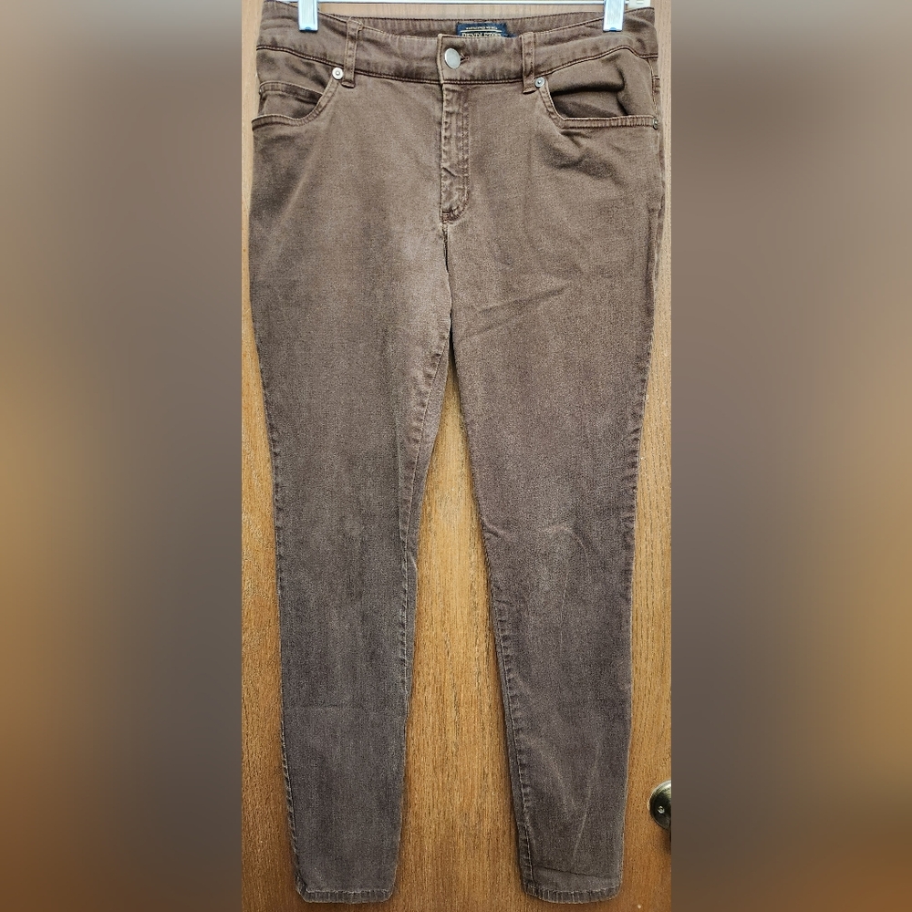 Pendleton Women's Skinny Pants in Brown